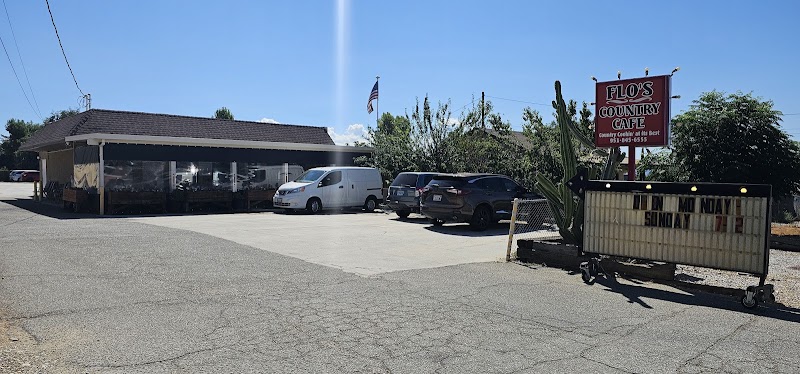 Flo's Country Cafe photo 4