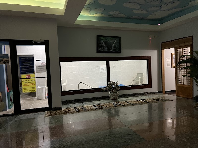 Shangri-La Bath & Sauna