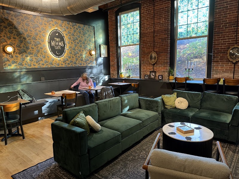 Two Moons Coffee & Curiosities photo 3