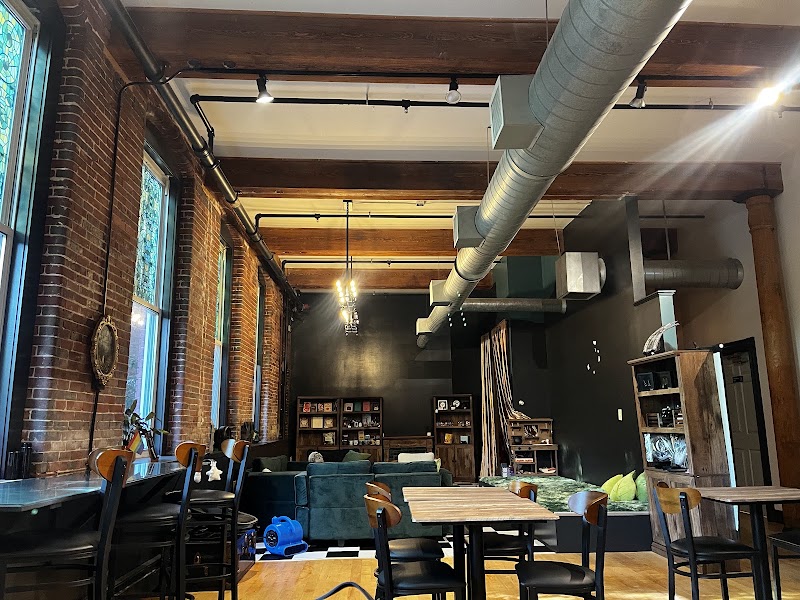 Two Moons Coffee & Curiosities photo 2