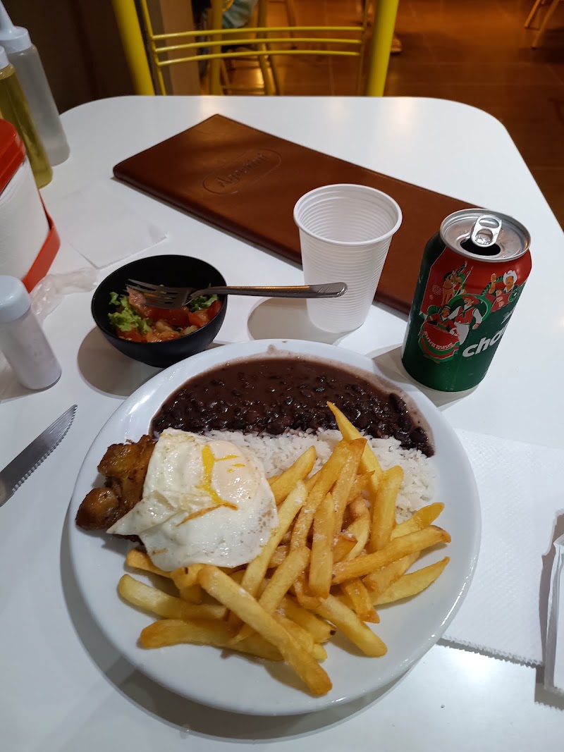 Foto de AGOSTINI lanches e pasteis