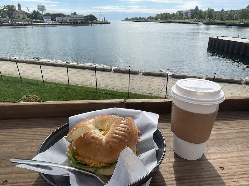 Anna's on the Lake photo 3