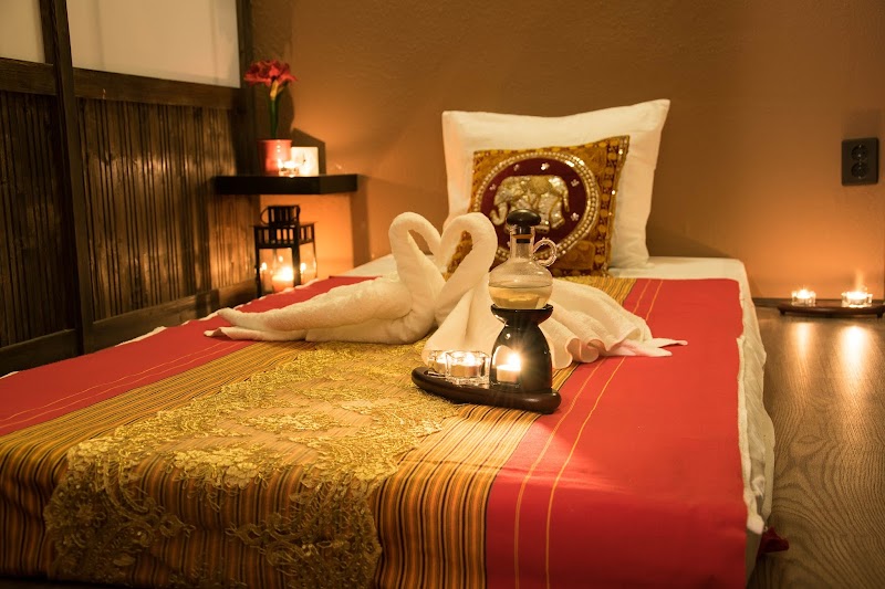 De Lanna Thai Massage