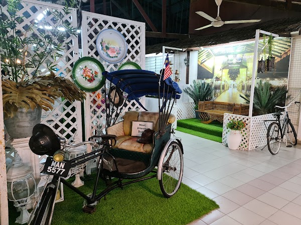 Restoran Klasik Terapung (Tomyam Klasik) Garden - Photo 1