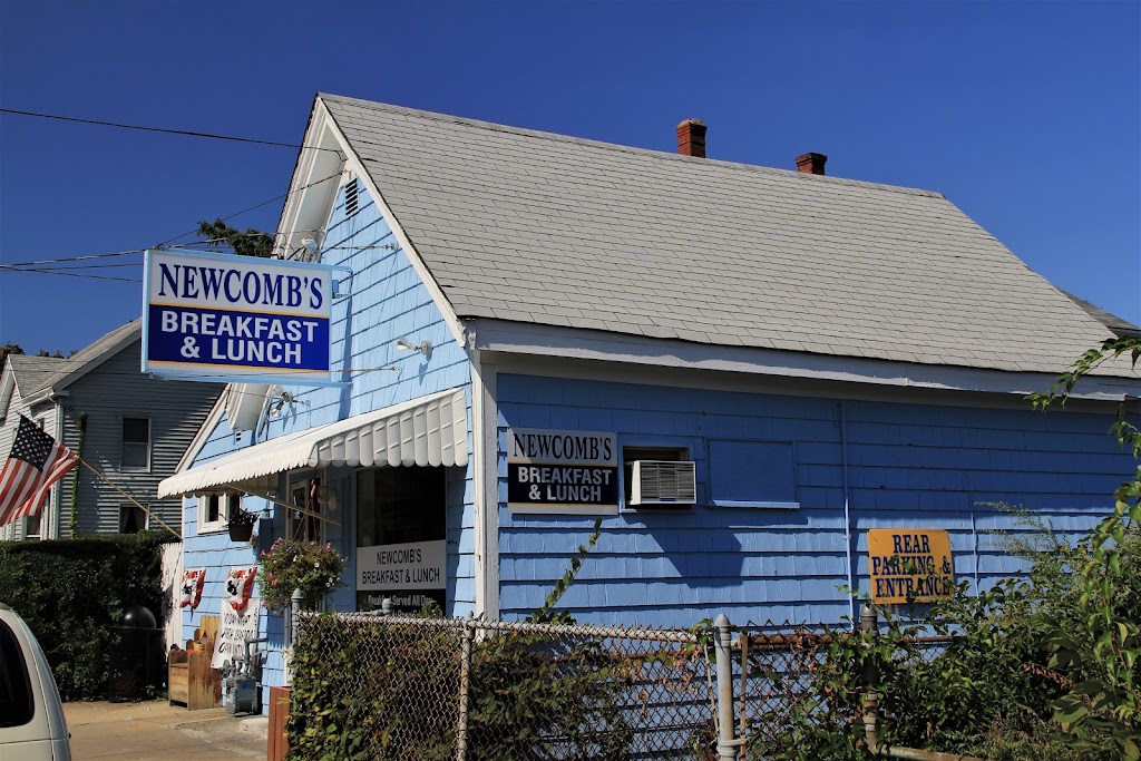 Newcomb’s Cafe at Montilio’s