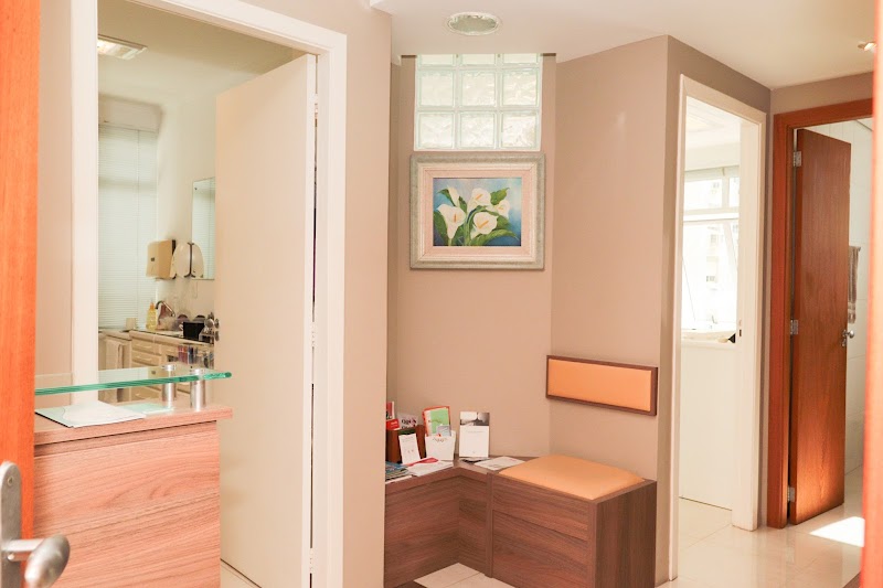 Dr. Gustavo Lummertz - Dentista Menino Deus - foto 5