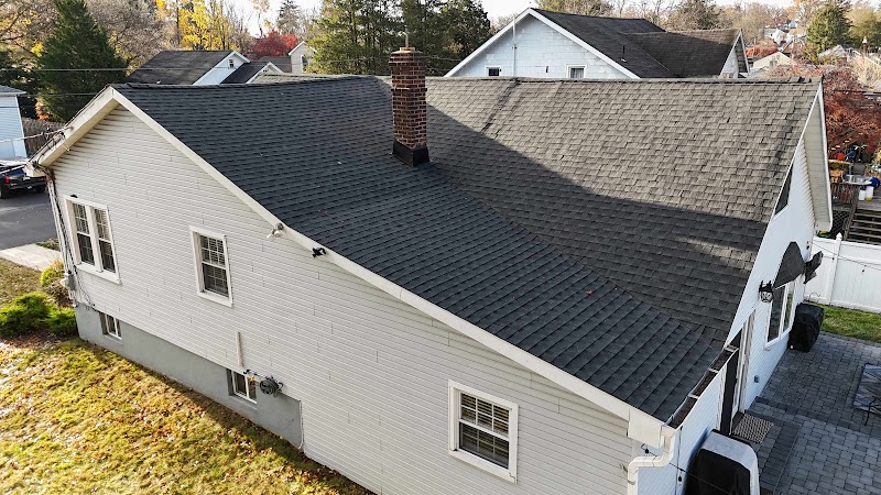 FM & Loonstyn Roofing photo 4