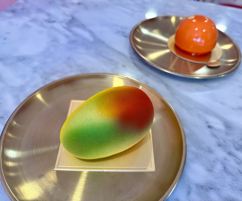 Champagne Poetry Patisserie photo 4