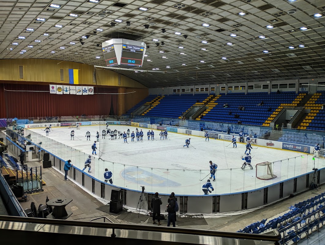 Palace of Sports (Ledoviy Dvorets Kyiv) exterior — Kyiv 01601, Ukraine