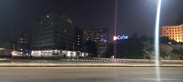 Avenida Malecón 1