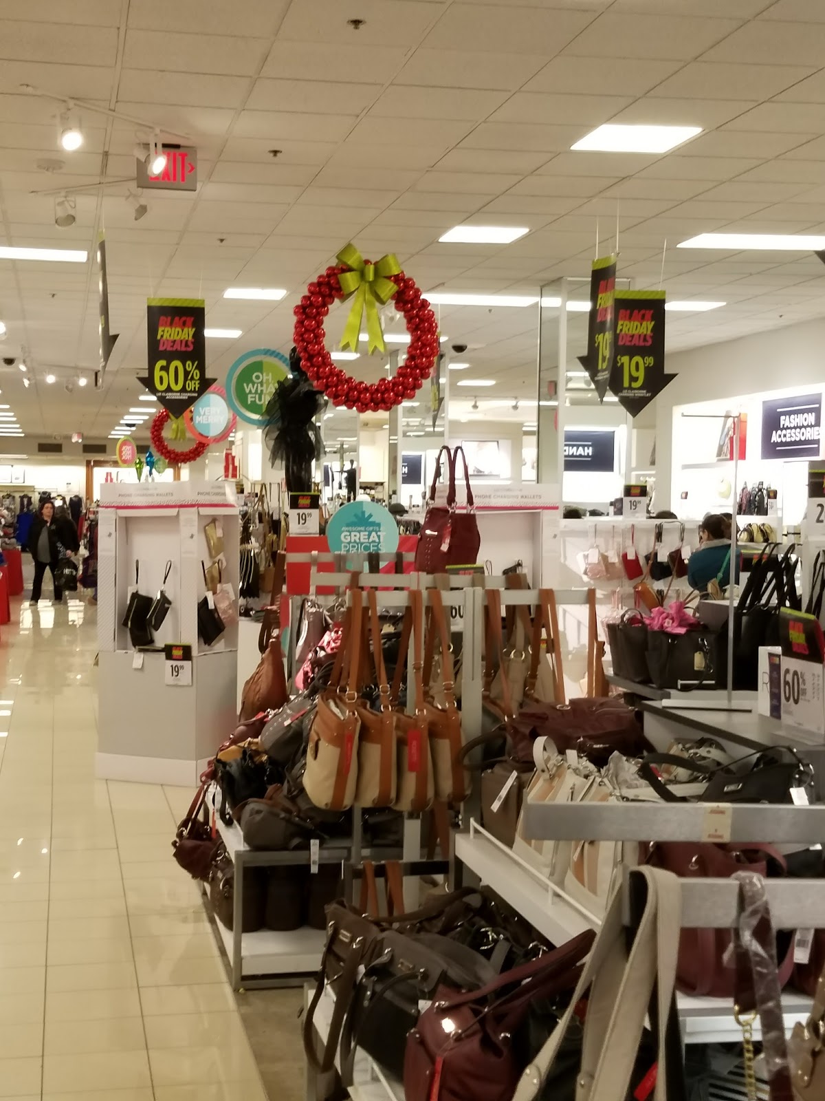 Anchorage 5th Avenue Mall photo 4