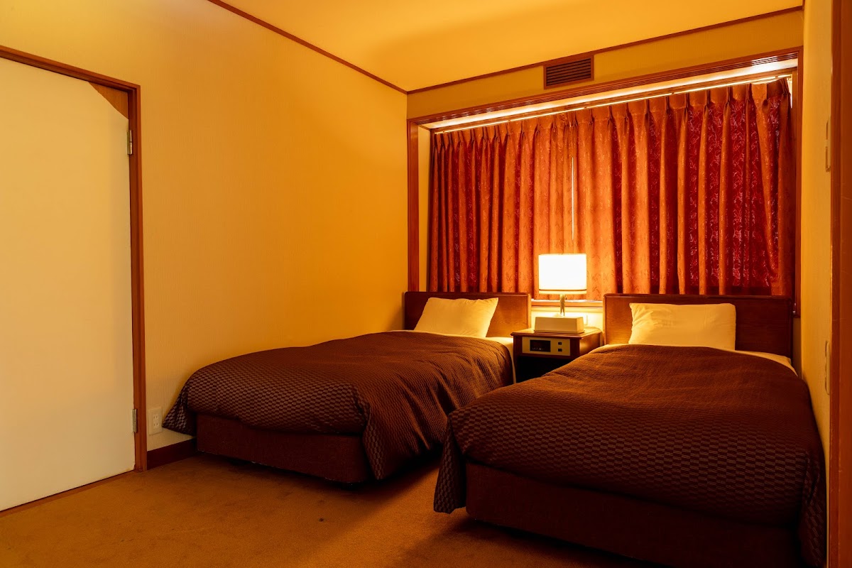 Tatami Onsen Izumiso - ryokan in Hakuba area, Nagano (2)