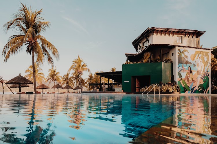 Thompson Zihuatanejo, by Hyatt