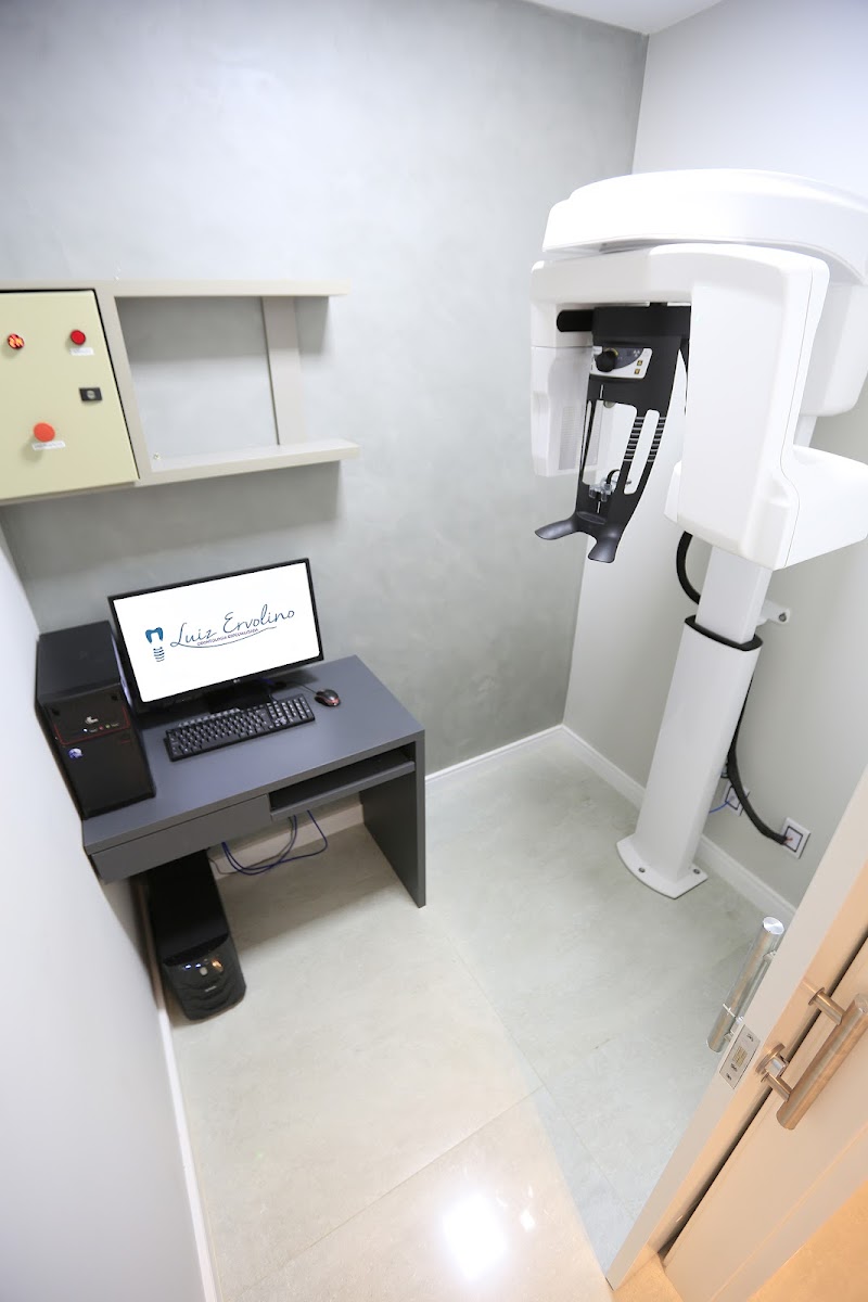 Luiz Ervolino - Odontologia Especializada - foto 4