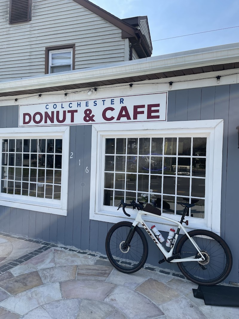 Colchester Donut and Cafe photo 3