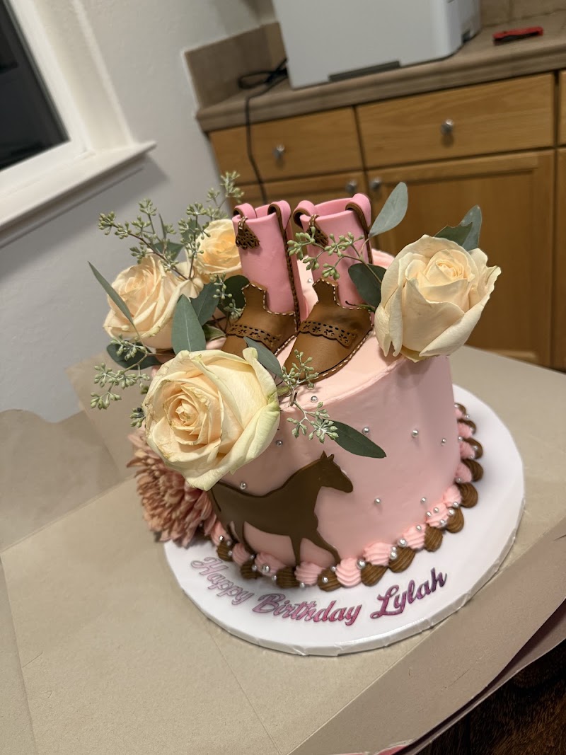 Cs Mad Batter Cakery photo 3