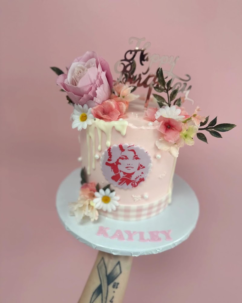 Cs Mad Batter Cakery photo 3