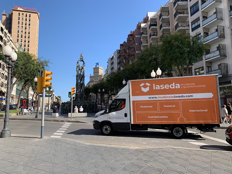 Mudanzas en Jaén y Guardamuebles La Seda en Av. de Madrid, 25, 23008 Jaén, España - Imagen 2