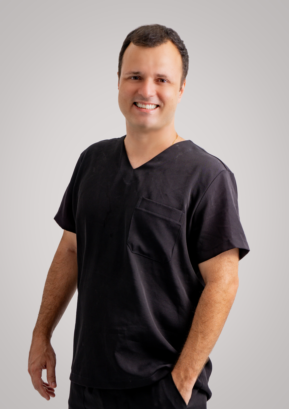 Dr. Tiago Pacheco | Ortodontista| Natal - RN | Aparelhos Transparentes - foto 2