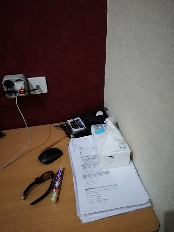 Kost, Dekat Unmer