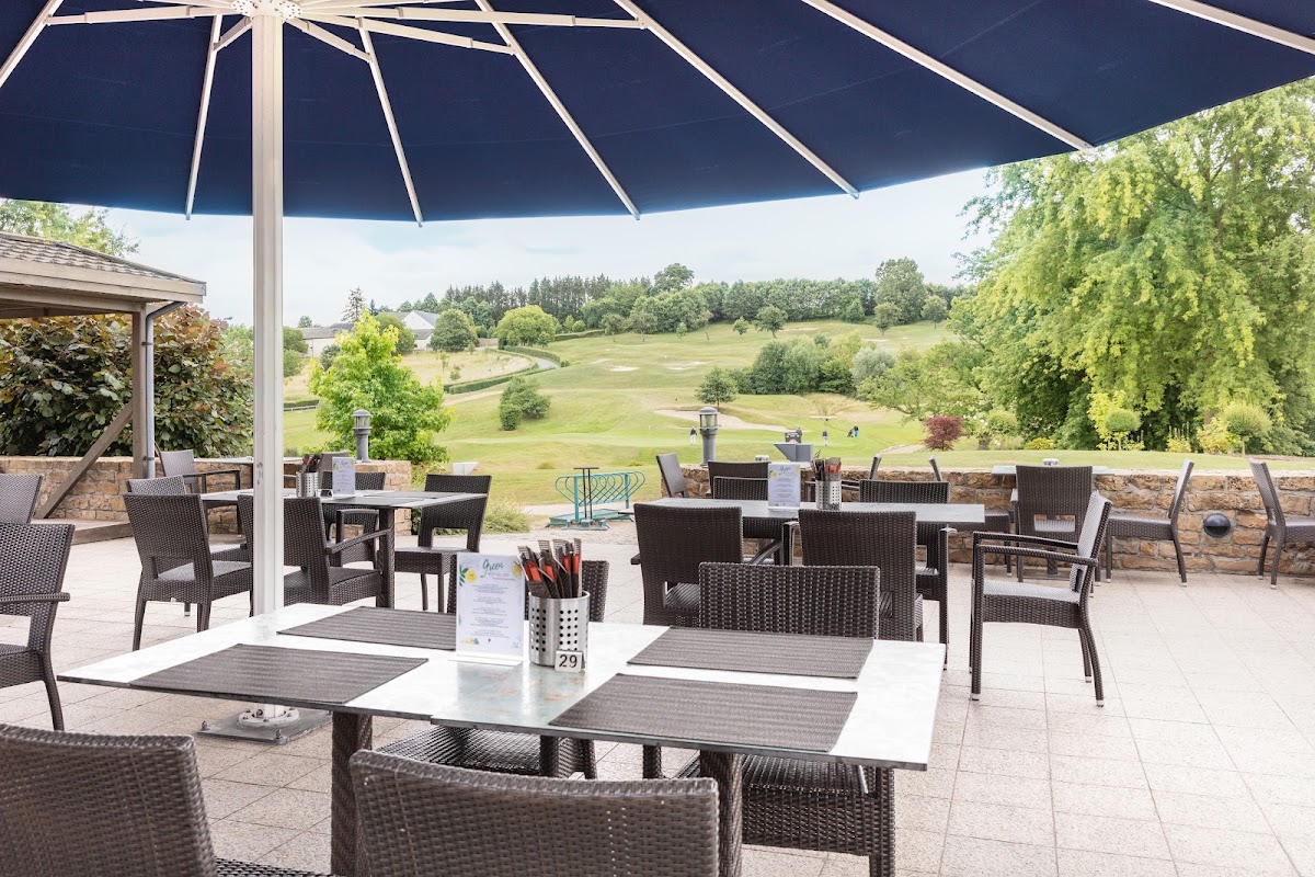 Hotel Mercure Luxembourg Kikuoka Golf & Spa, dog-friendly hotel in Luxembourg