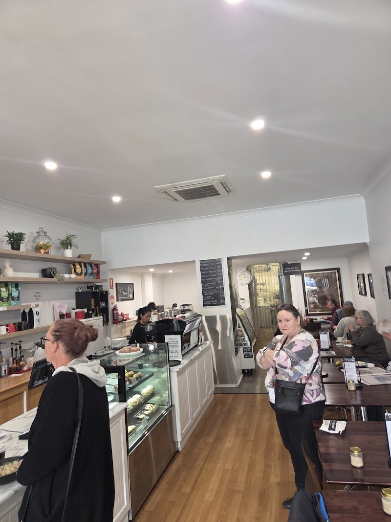 Homeground Cafe/Boutique Bakery photo 3