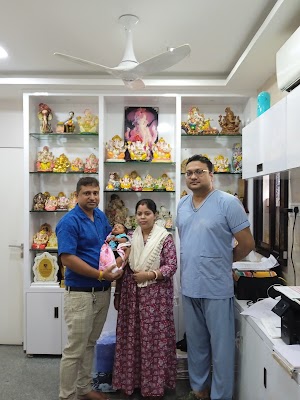 Dr. Vinayak Das