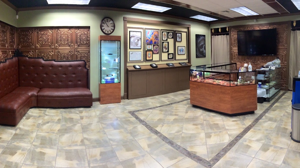 Fight or Flight Tattoo & Piercing tattoo work — photo 2