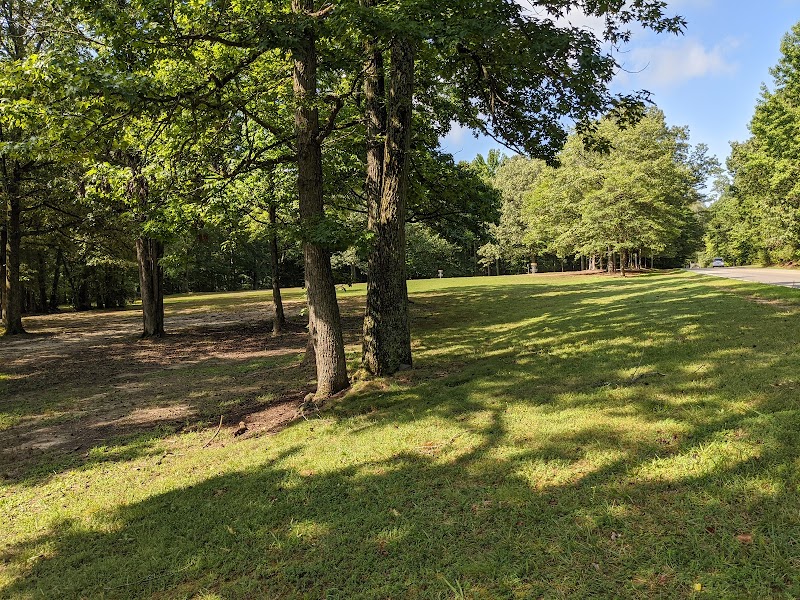 Pohick Bay Regional Park Disc Golf Course photo 3