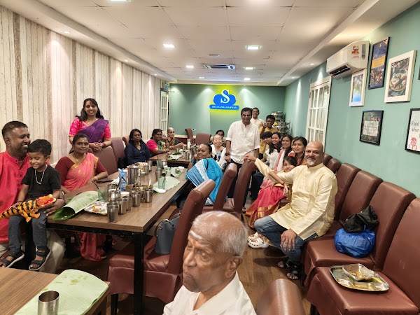 Sri Ananda Bahwan Restaurant - Photo 1