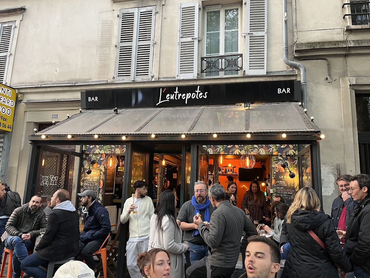 L'entrepotes, vue extérieure