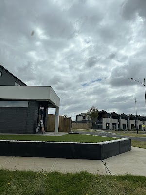 Crown Therapy & Barbering photo 2