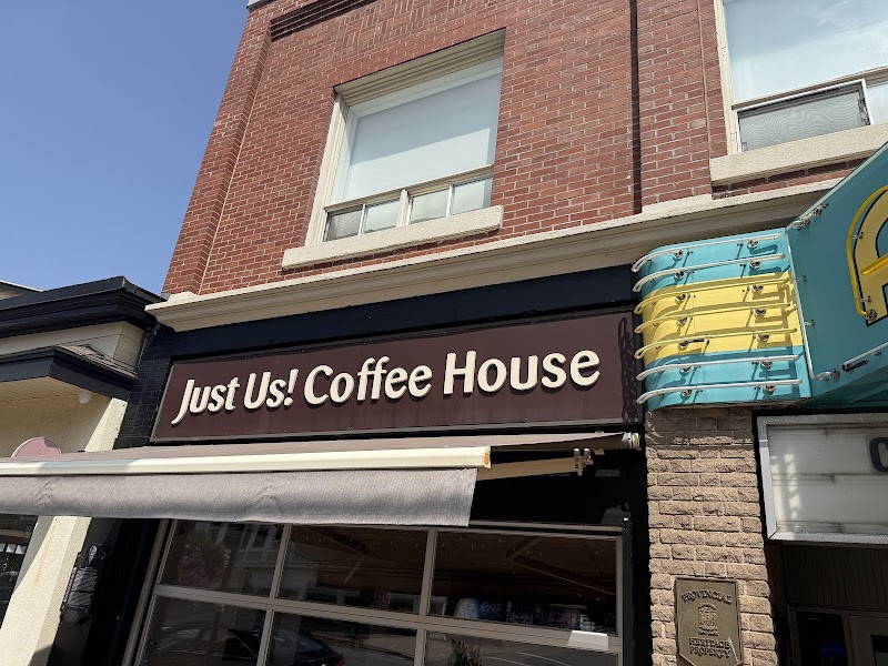 Just Us! Wolfville Café photo 3