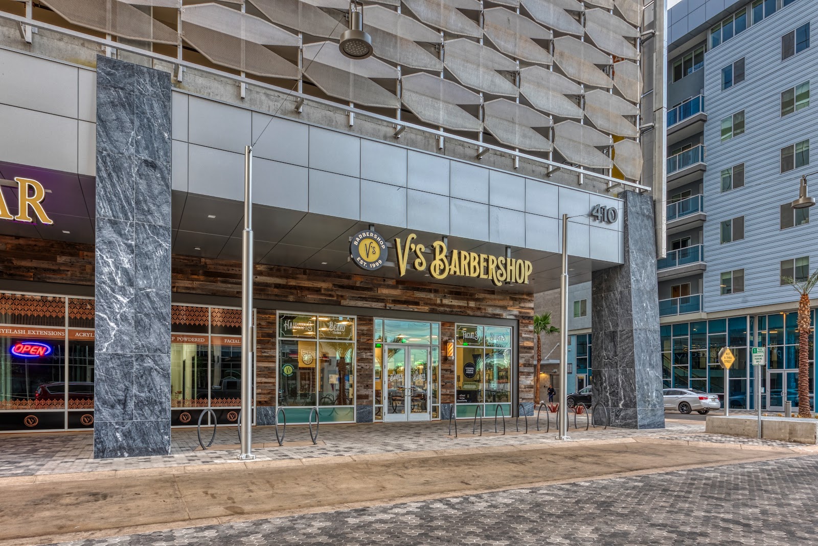 V's Barbershop Tempe at the Watermark photo 4