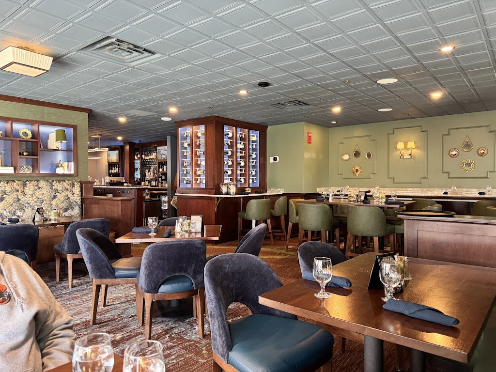Porter Kitchen + Bar