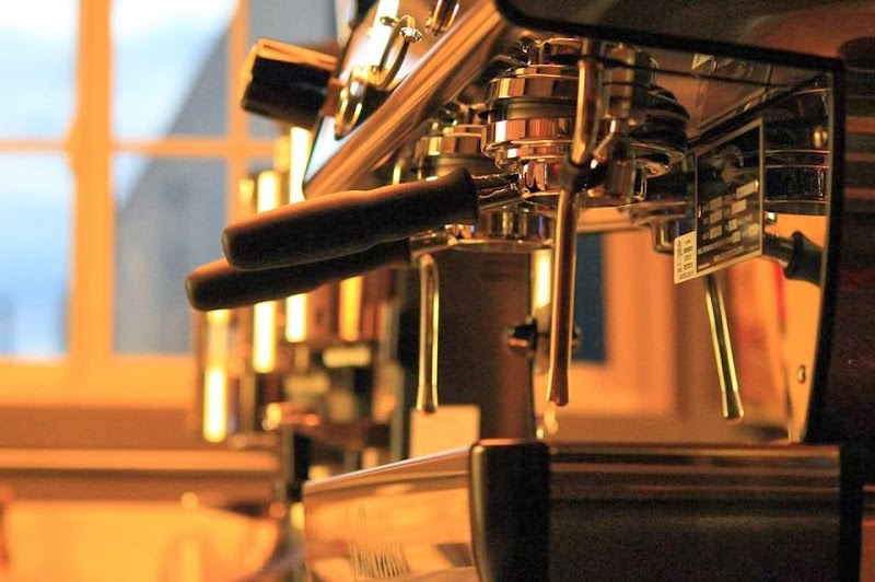 Flag & Wire Coffee photo 3