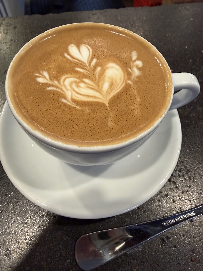 Flag & Wire Coffee photo 4