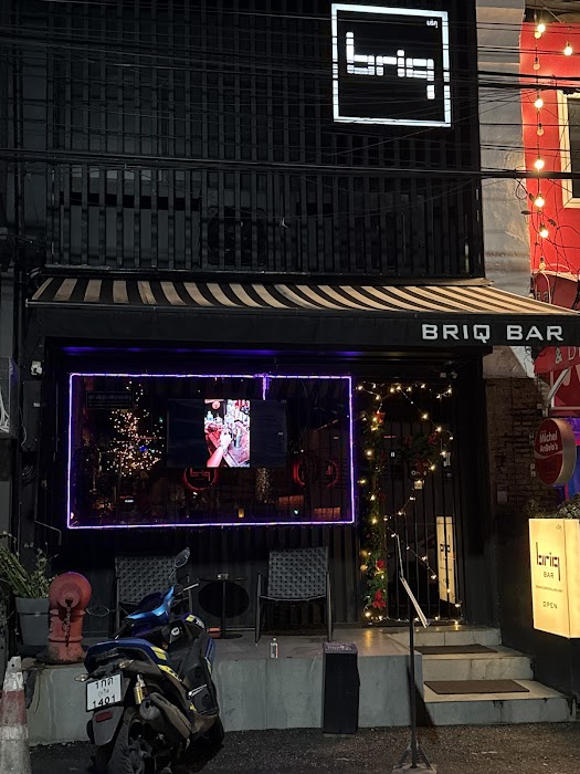 BRIQ Bar Phuket fotoğraf 1