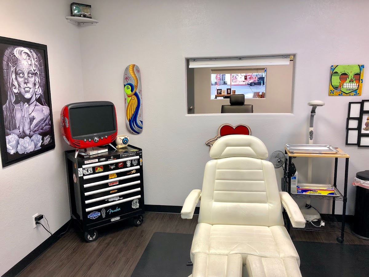 Sea City Tattoo & Body Piercing tattoo work — photo 2