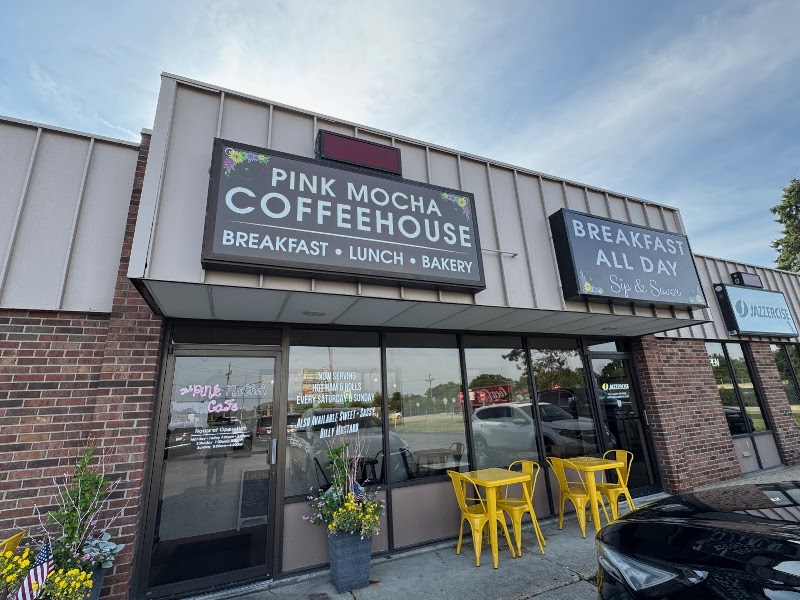 Pink Mocha Cafe & Coffee House photo 3