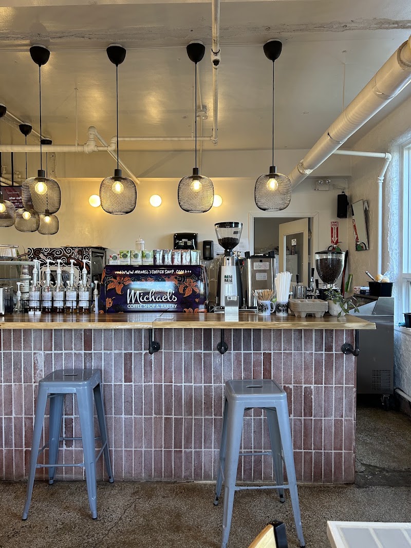 Michael's Coffee Shop & Bakery Weyburn photo 3