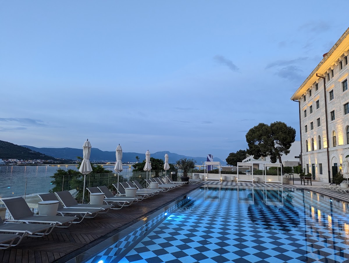 Hotel Brown Beach House & Spa Trogir, dog-friendly hotel in Split