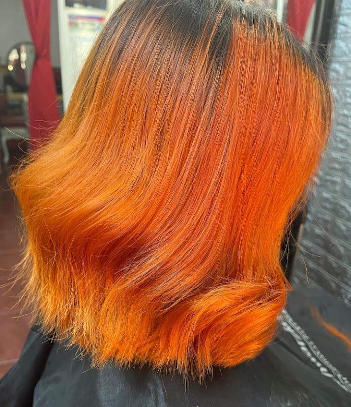 Salon De Monica