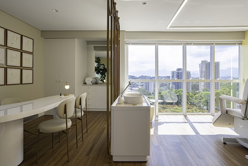 Dra. Amanda Tomazelli - foto 2