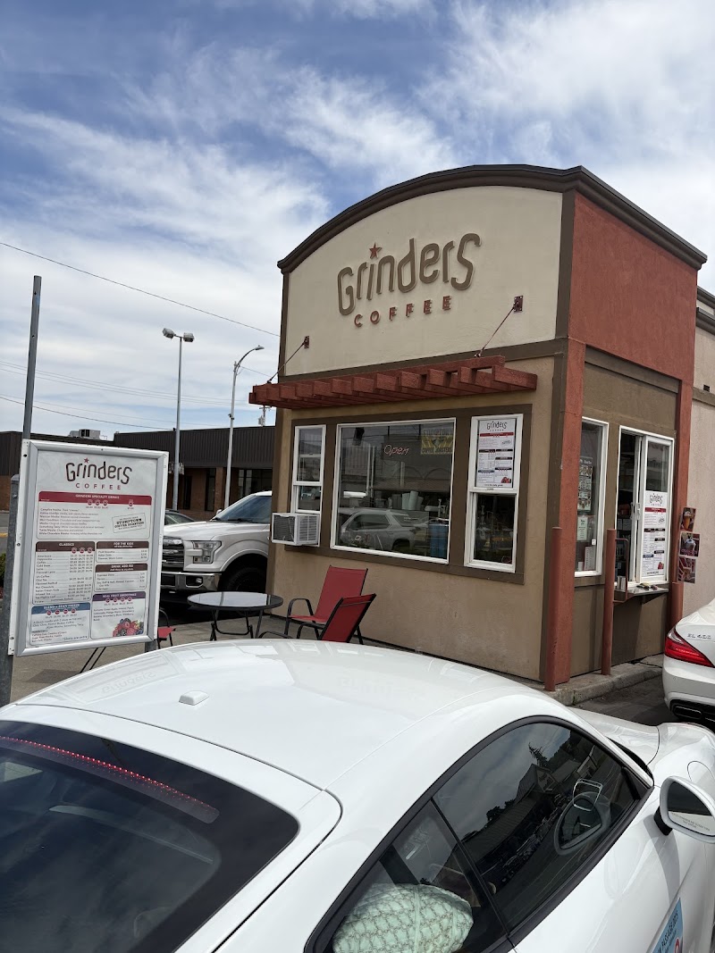 Grinders Coffee photo 2