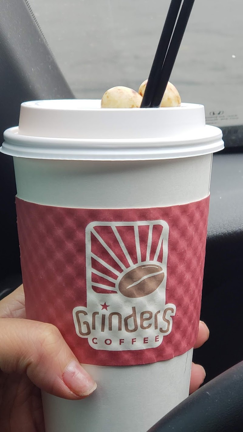 Grinders Coffee photo 3