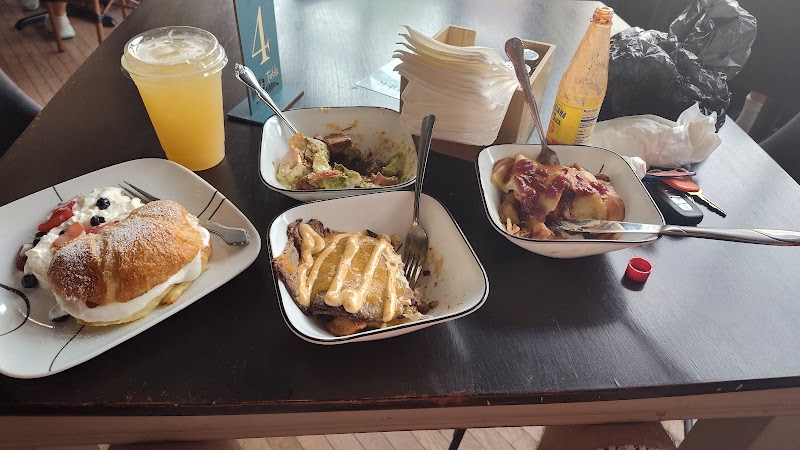 Café Du Burg photo 3