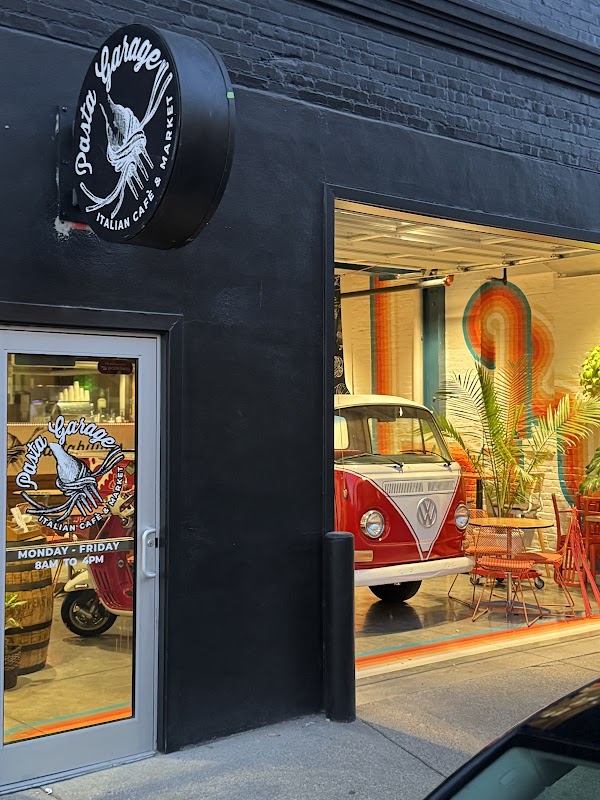 PASTA GARAGE exterior