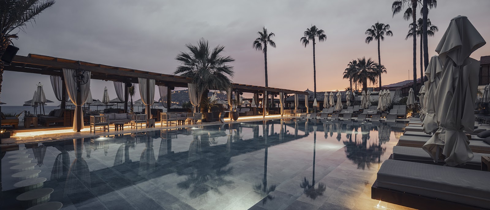 Day One | Beach Club mekanı