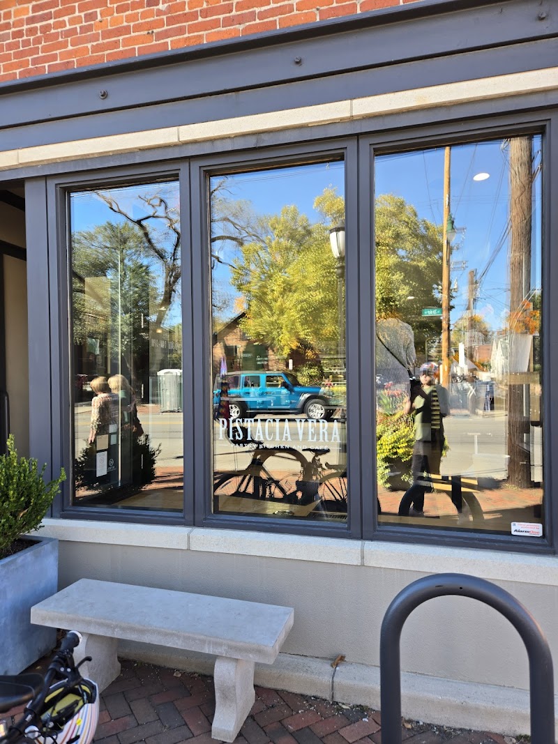 Pistacia Vera photo 1